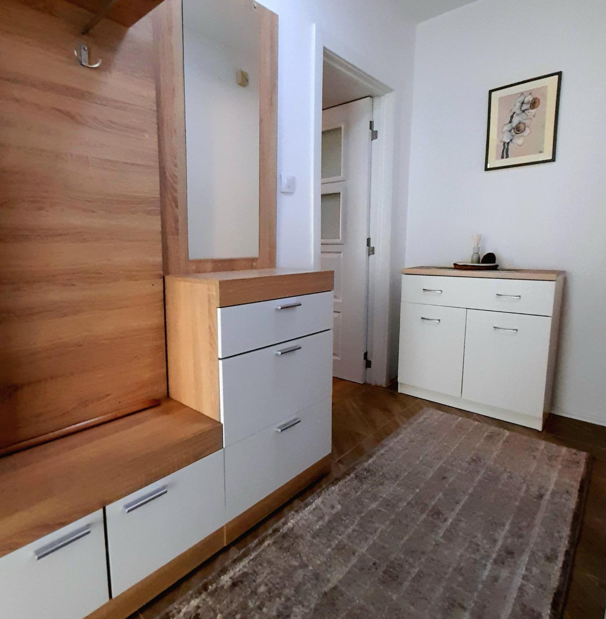Central Modern Apt With Garden Струга Экстерьер фото